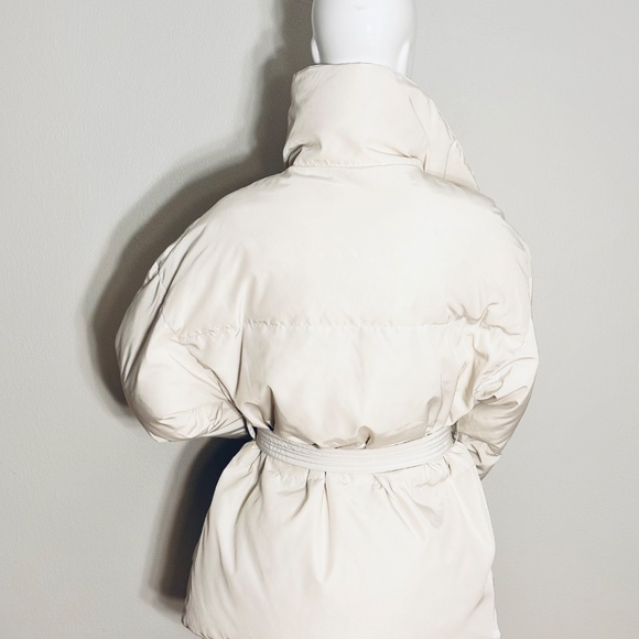 Massimo Dutti Down Puffer Jacket with Belt – Like New - Picture 2 of 10